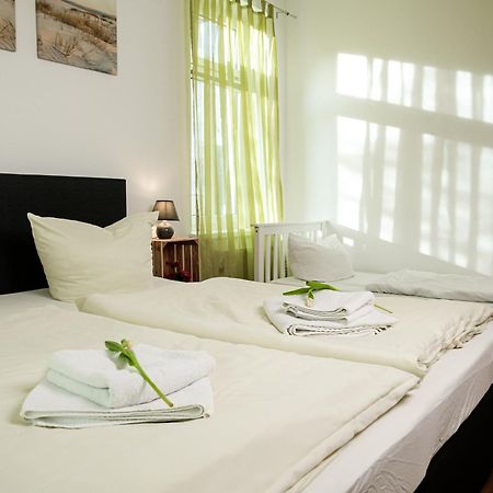 Apartmenthaus Sternstrasse Dresden Bagian luar foto