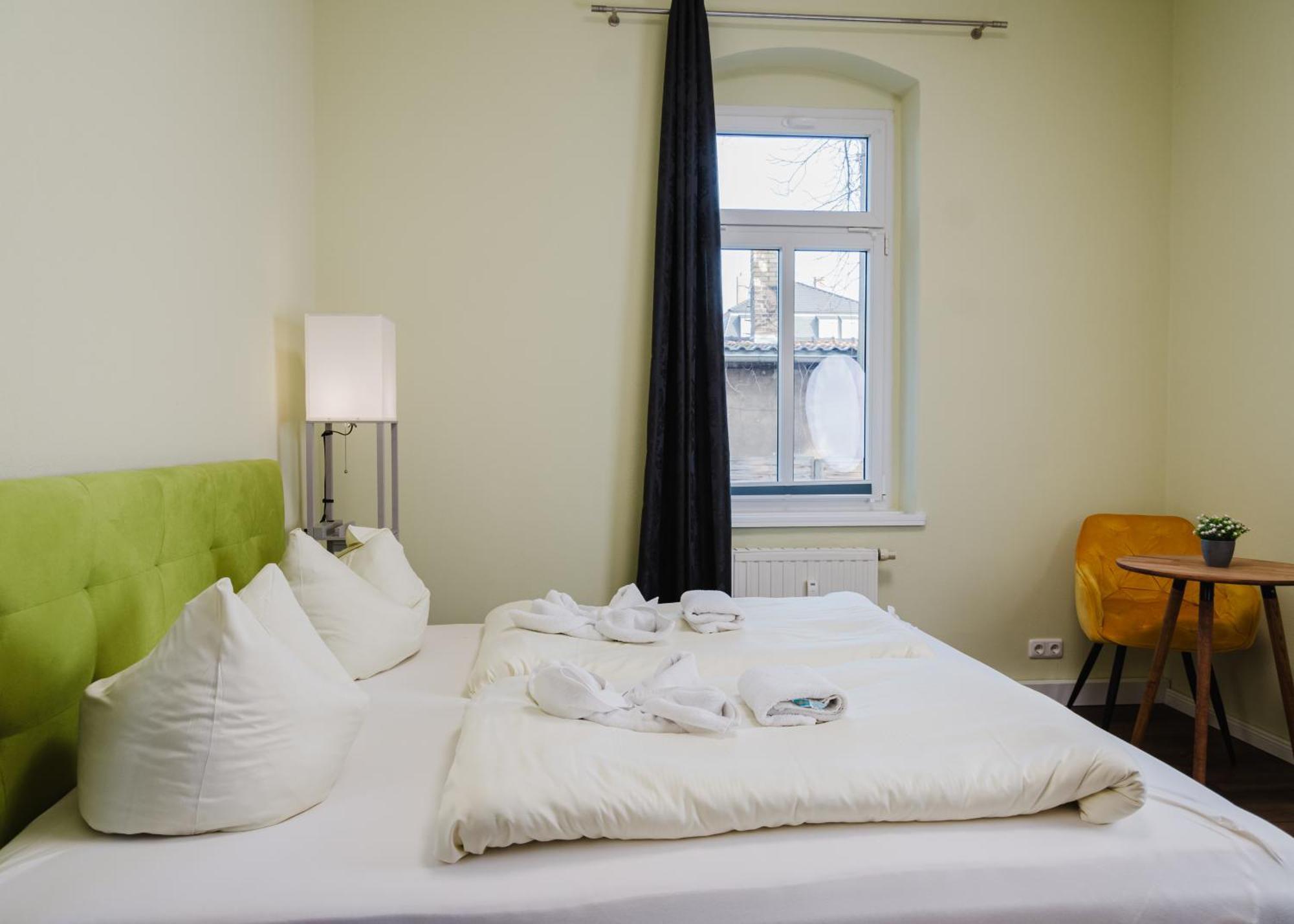 Apartmenthaus Sternstrasse Dresden Bagian luar foto