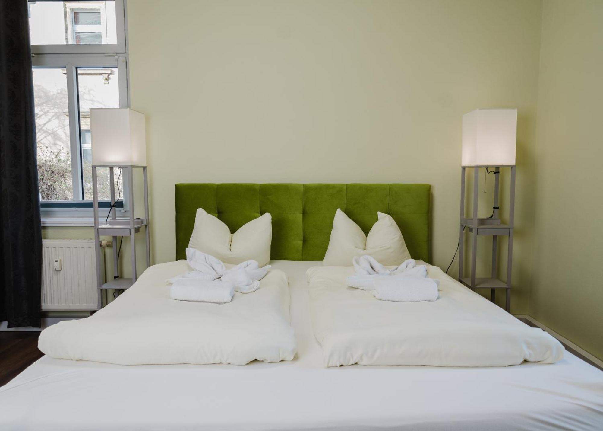 Apartmenthaus Sternstrasse Dresden Bagian luar foto