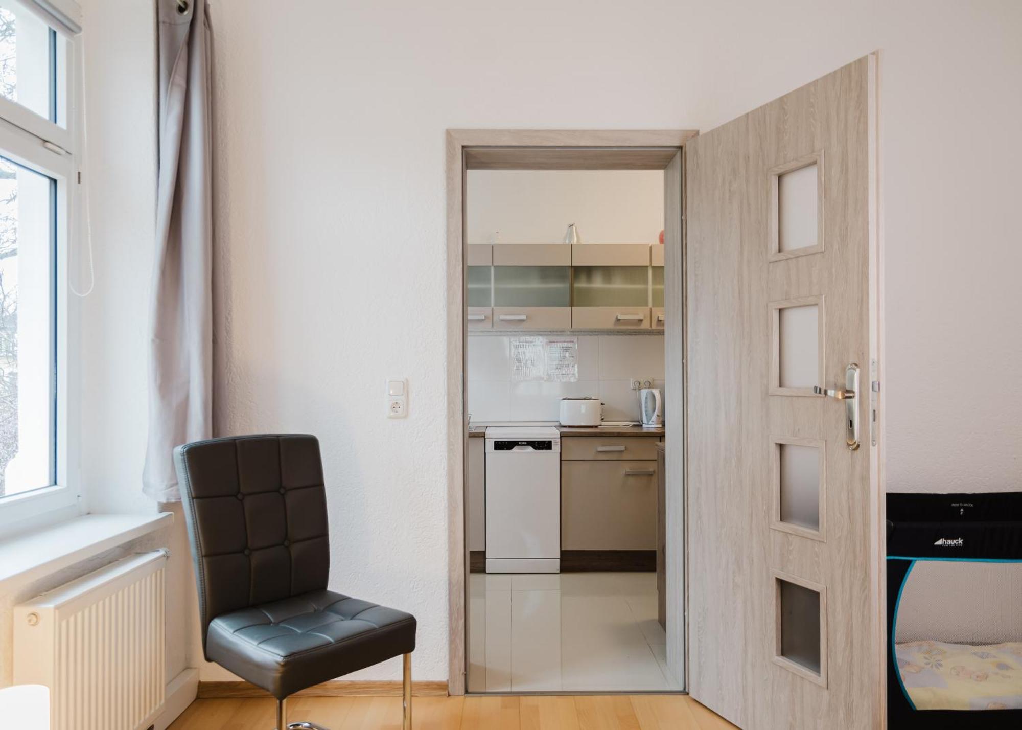 Apartmenthaus Sternstrasse Dresden Bagian luar foto
