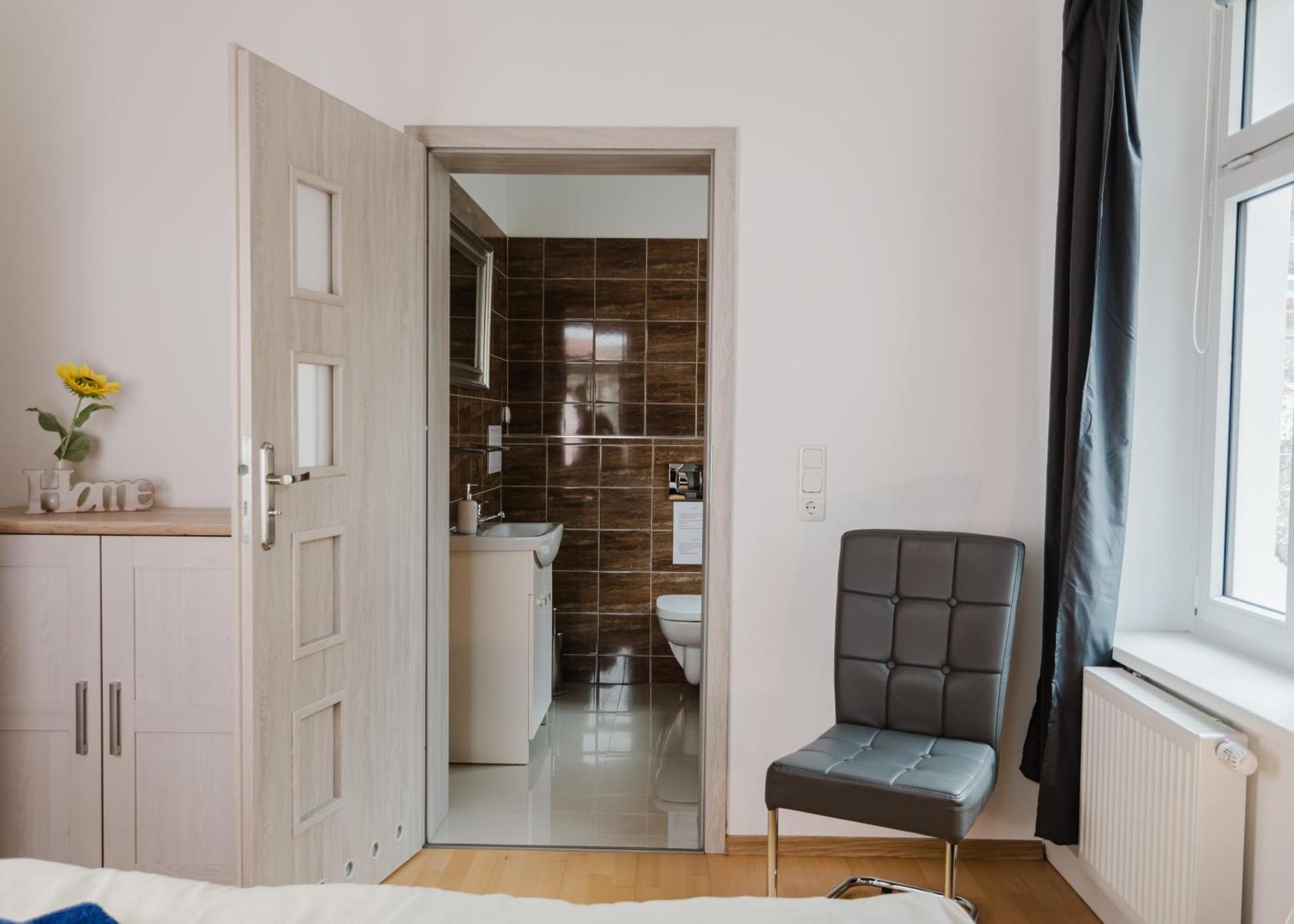 Apartmenthaus Sternstrasse Dresden Bagian luar foto
