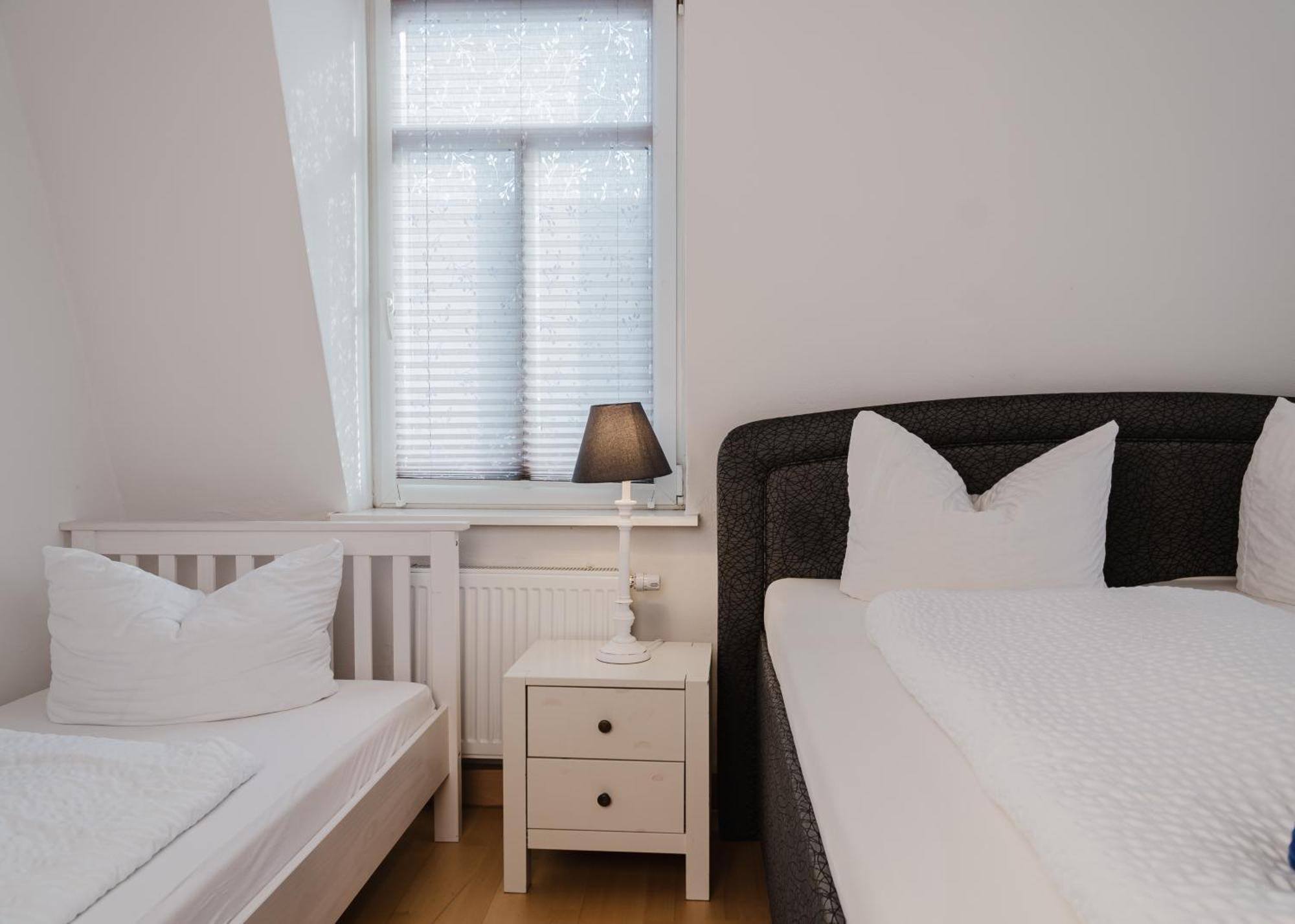 Apartmenthaus Sternstrasse Dresden Bagian luar foto