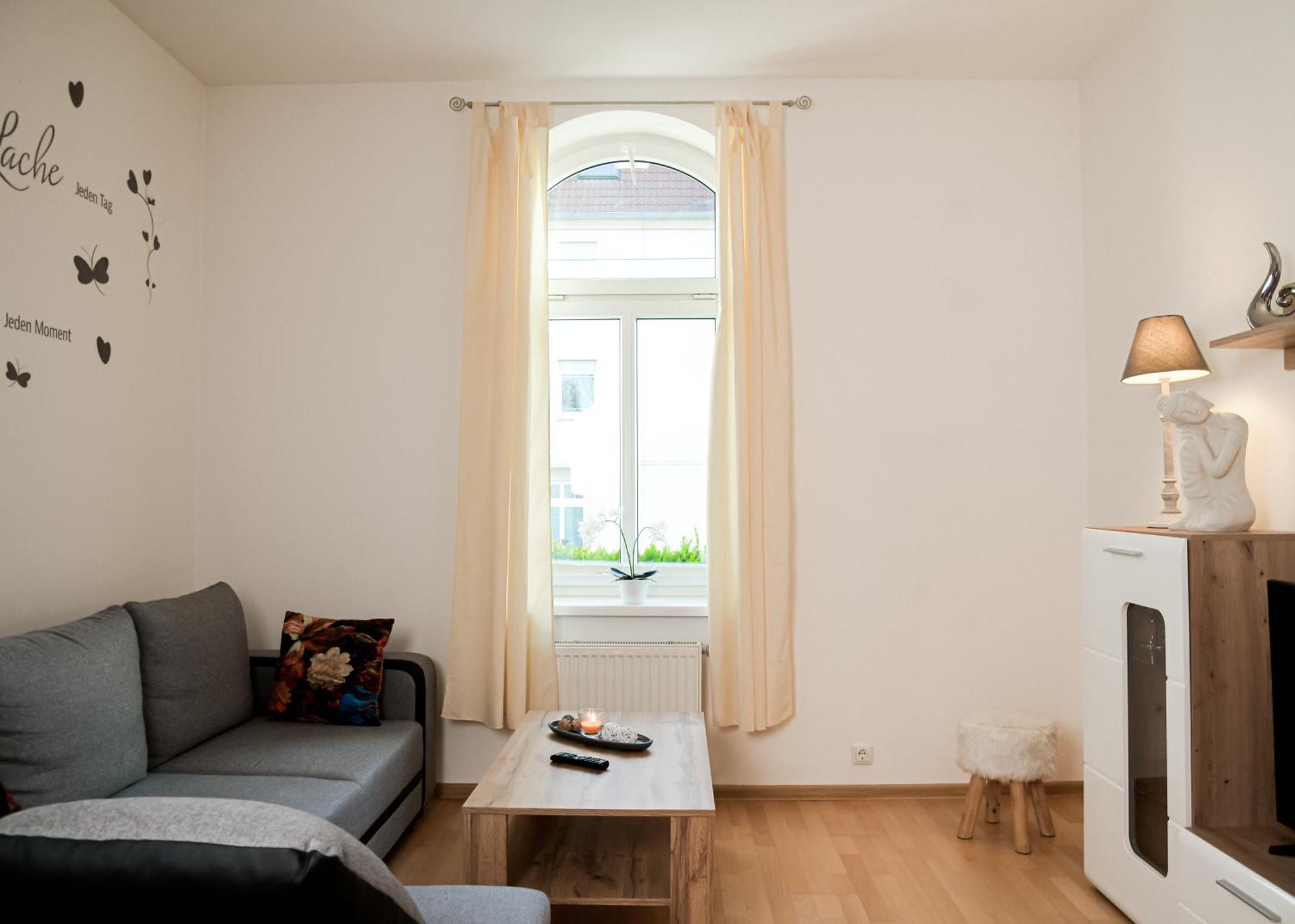 Apartmenthaus Sternstrasse Dresden Bagian luar foto